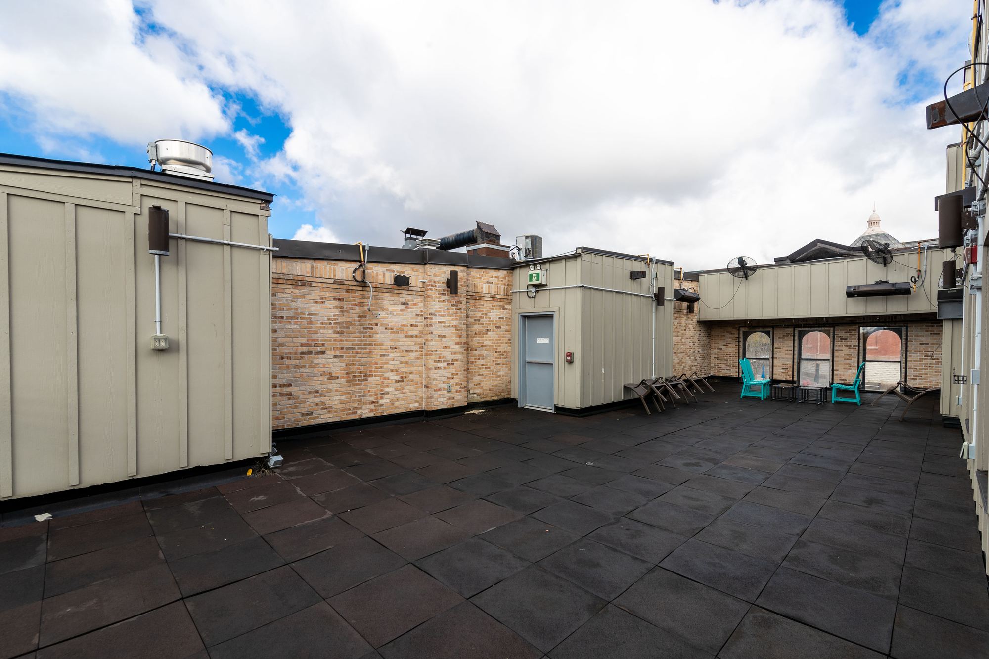 Rooftop patio at The Loft Stratford